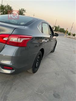 نيسان سنترا